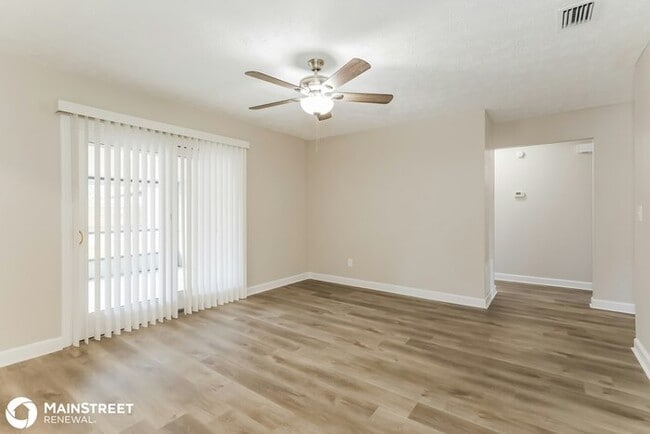 Foto del edificio - 1540 Loumat Ct, Orange Park, FL 32073