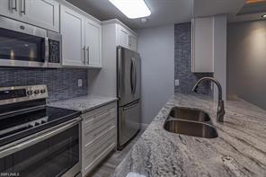 Building Photo - 1085 Forest Lakes Dr