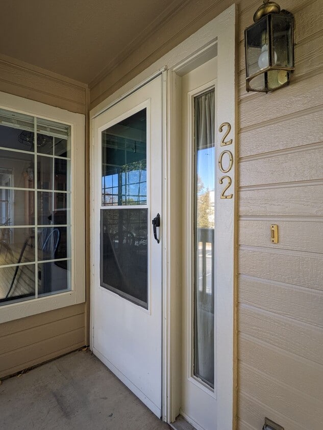 Primary Photo - 2 Bedroom 2 Bath in Broomfield - Available...