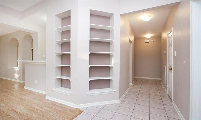 Foto del edificio - 130 N Magnolia Pond Pl