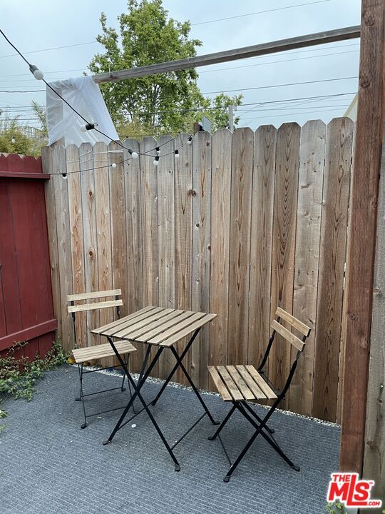 Foto del edificio - 214 6th Ave