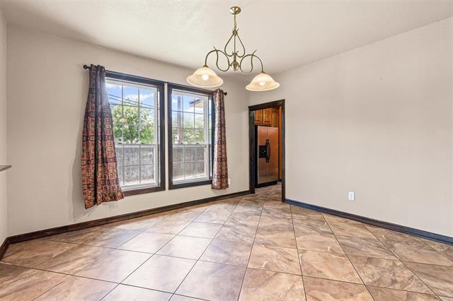 Foto del edificio - 322 W Willingham St