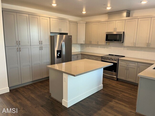 Building Photo - 3 br, 2.5 bath House - 1694 Alnico Lane