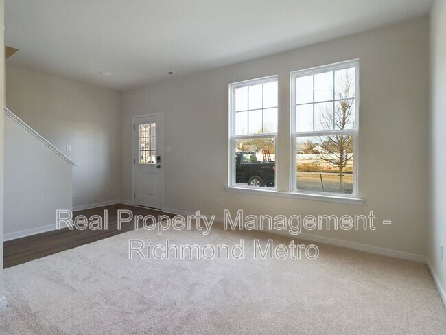 Foto del edificio - 2117 Grand Reserve Ln