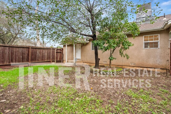 Foto del edificio - Spacious and Affordable Citrus Heights Hom...