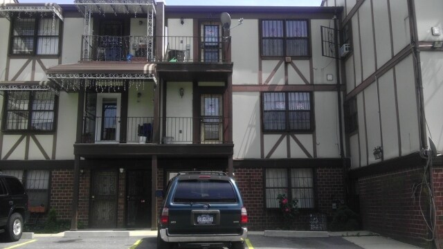 Foto principal - 897 Prospect Ave