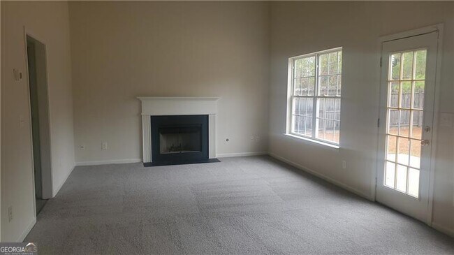 Building Photo - 7229 Cedar Forest Dr