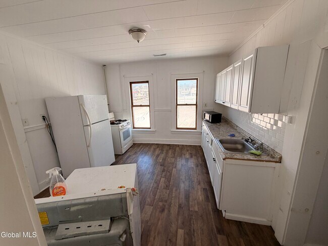 Foto del edificio - 133-135-135 Market St