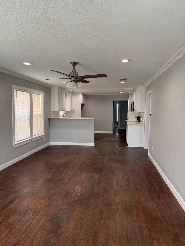 Building Photo - 2815 Kingston St