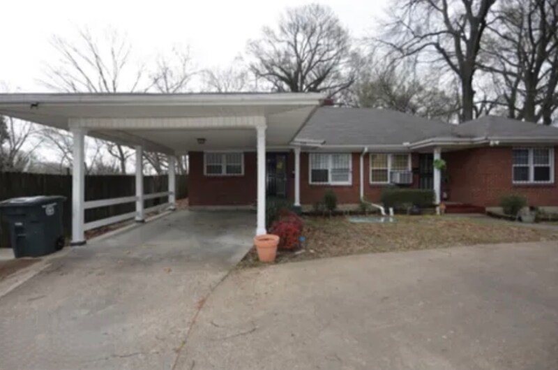 1068 N McLean Blvd, Memphis, TN 38107 Room for Rent in Memphis, TN