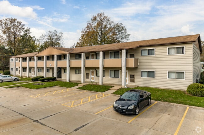 Building Photo - Willowood Apartments