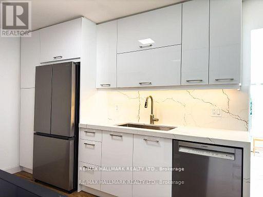 Building Photo - 23 Ironshield Crescent