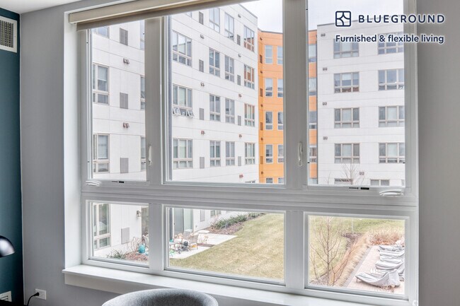 Foto del edificio - 3401 Payton Pl