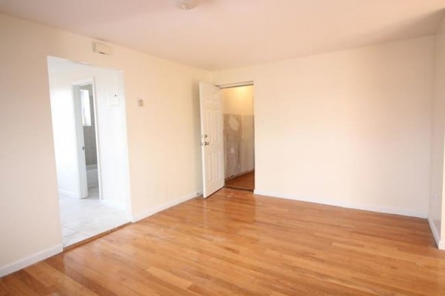 Building Photo - 1 bedroom in Brooklyn NY 11213