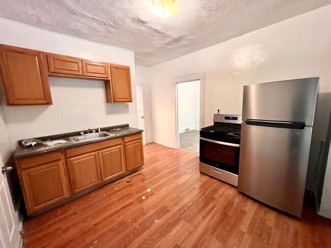 Foto del edificio - 906 14th Street (Full Service)