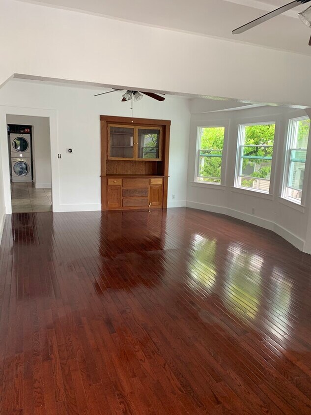 3146 2nd Ave, Sacramento, CA 95817 House for Rent in Sacramento, CA