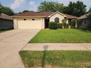 Building Photo - 2600 Willow Way