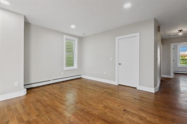 Building Photo - 321 50th St