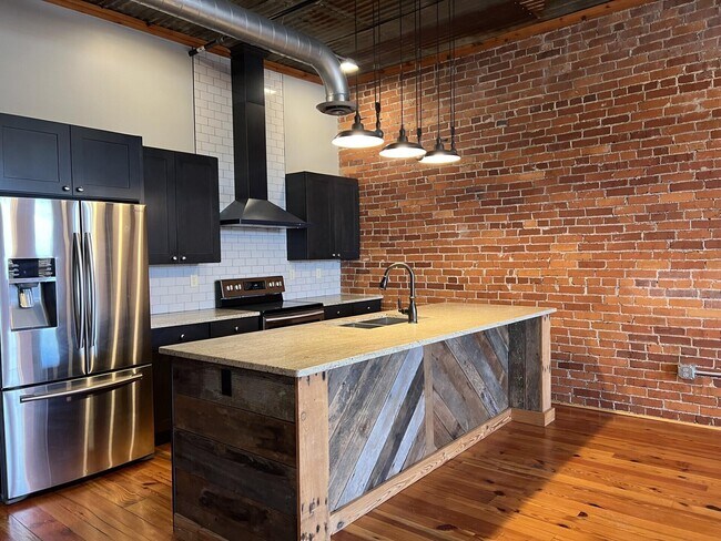 Foto del edificio - 431 S Columbus St