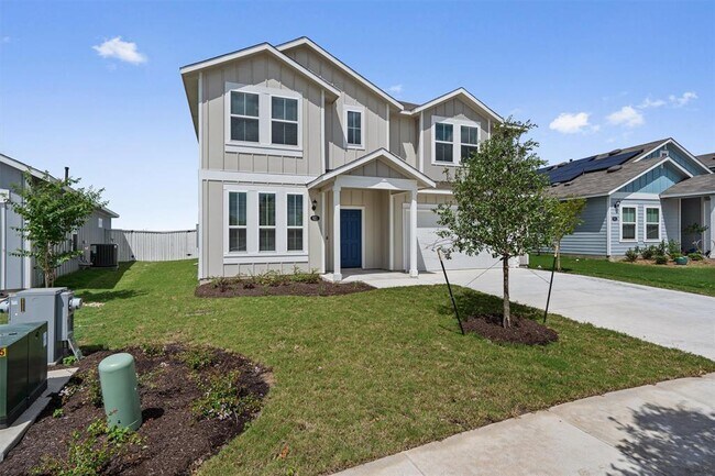 Building Photo - 621 Running Creek Dr