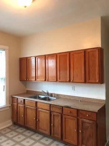 Foto del edificio - 324 W 112th St