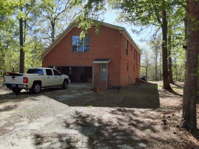 Building Photo - 1044 Harmony Rd