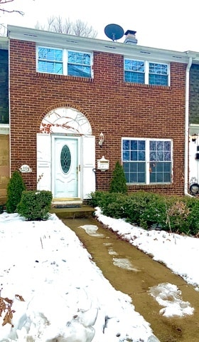 Primary Photo - 810 Bishop Ct
