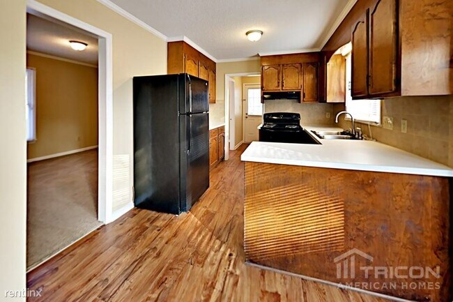Building Photo - 2820 Royal Ridge Ln
