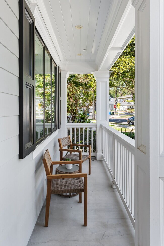 Building Photo - 2611 Castle Heights Pl