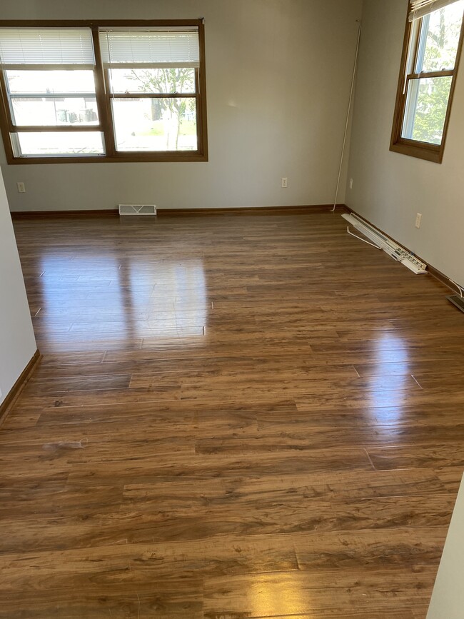 Family room - 7111 Ashwood Ln