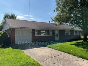 Building Photo - 4320 Maxlin Rd