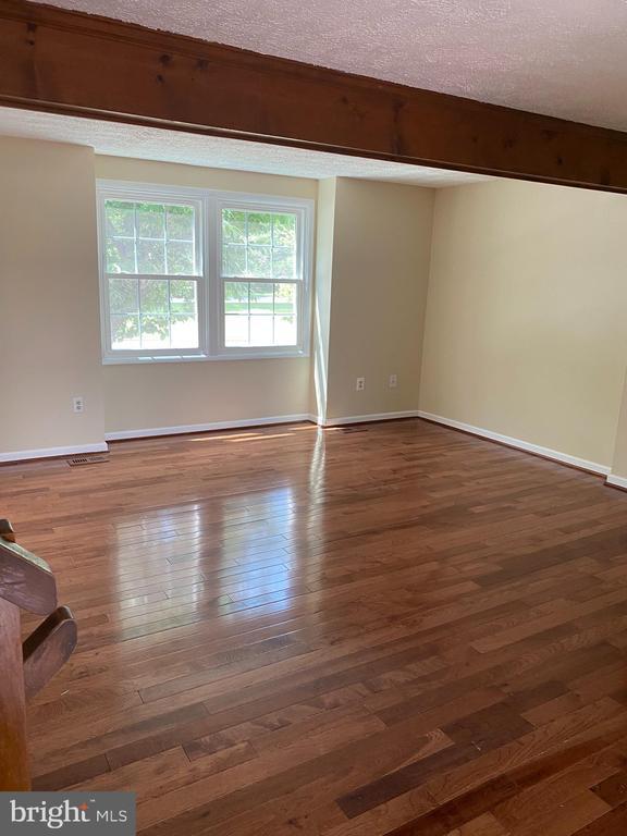 Foto del edificio - 1772 Springfield Ln