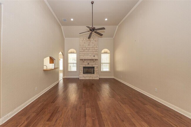 Foto del edificio - 86 Ridgewood Cir