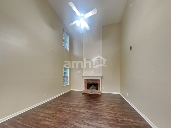 Foto del edificio - 4297 Hathaway Ct NW