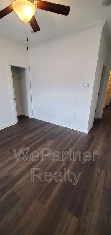 Building Photo - 2037 Ocean Dr NW