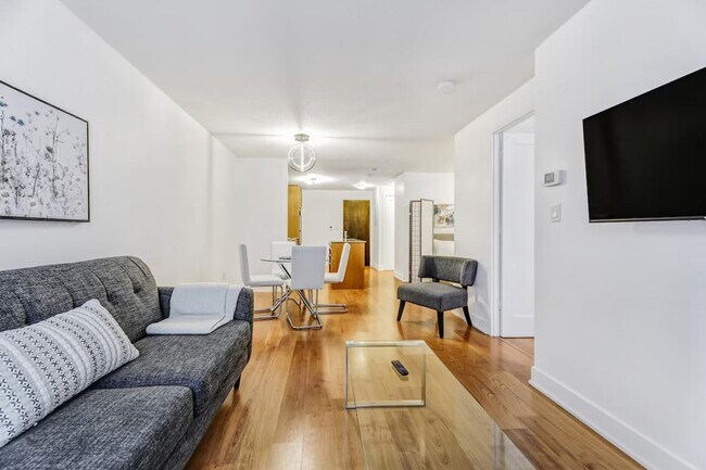 Photo du bâtiment - 265 Wellington St W