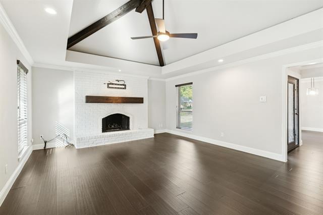 Foto del edificio - 6006 Gentle Knoll Ln