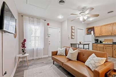 Foto principal - 806 S 10th St