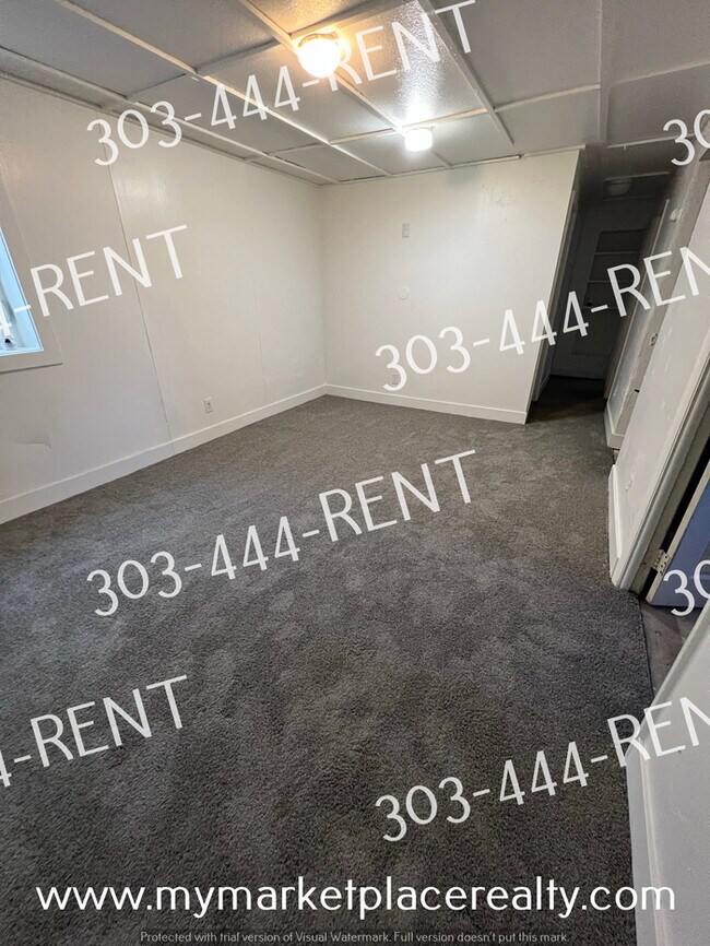 Foto del edificio - 4 Bedroom 2 Bathroom Single Family Home in...