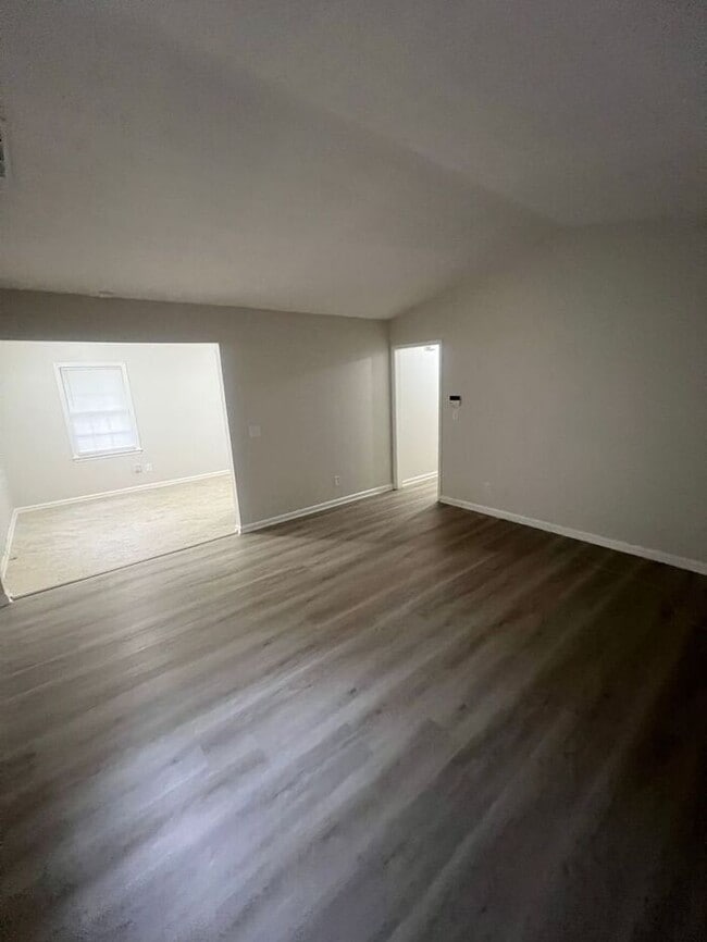 Building Photo - !!!WARNING: AVOID SCAMS CONFIRM RENTAL AT ...