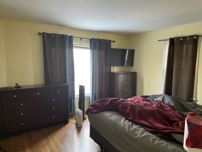 Foto del edificio - 484 Dry Bridge Rd