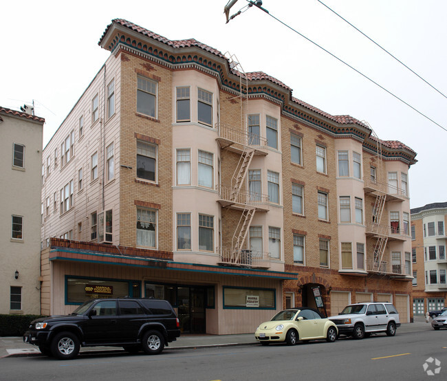 2477 Chestnut St, San Francisco, CA 94123 - Apartments in San Francisco ...