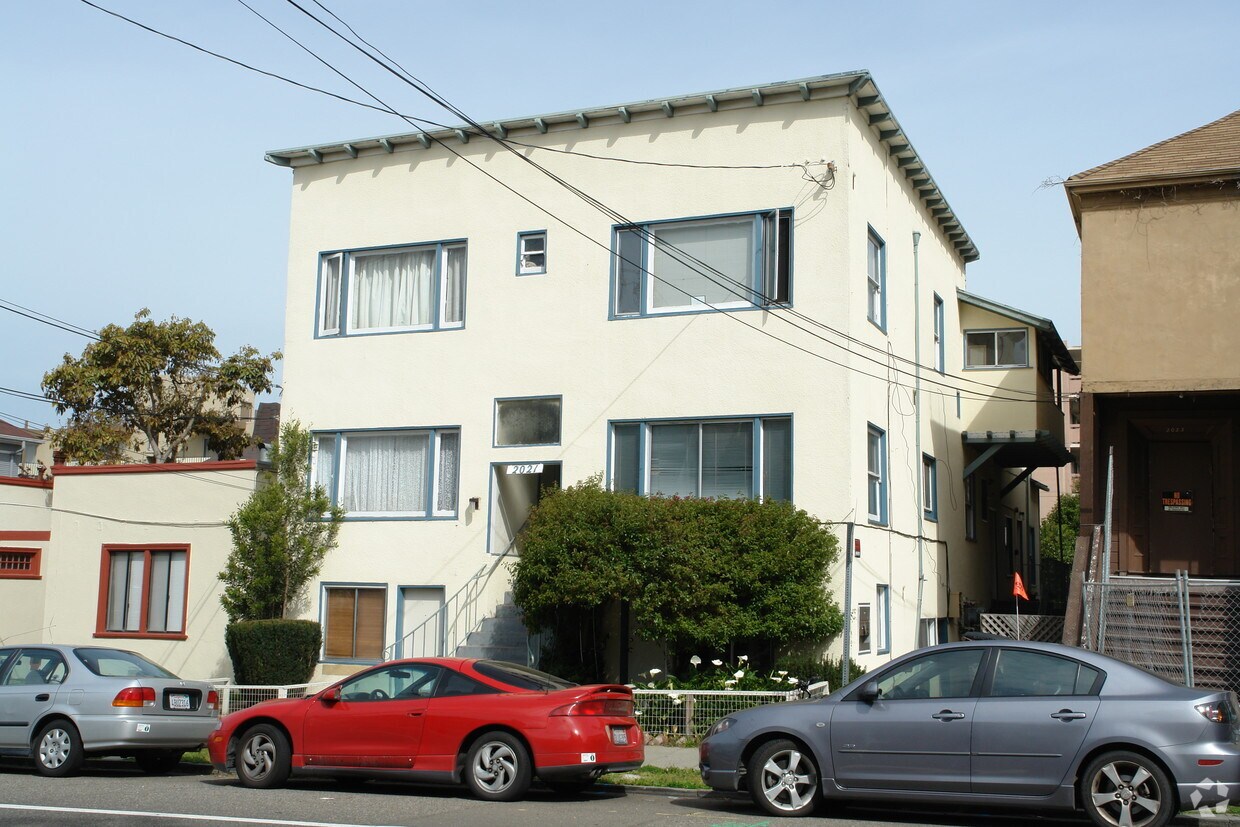 Foto del edificio - 2021 Channing Way