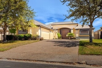 Building Photo - 10529 Bear Creek