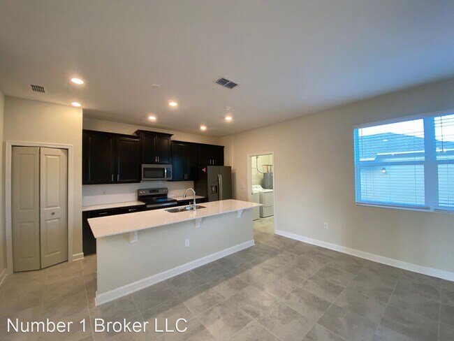 Building Photo - 4 br, 2.5 bath House - 14071 Title Way