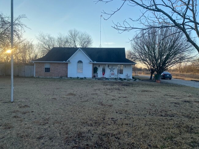 Building Photo - 2736 Elk Rd