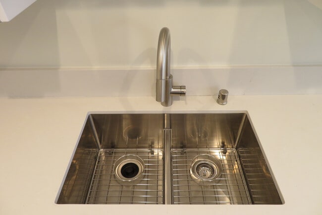 Foto del edificio - 1451 Franklin St