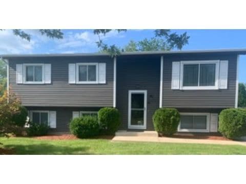 Foto principal - 3848 Sutherland Dr
