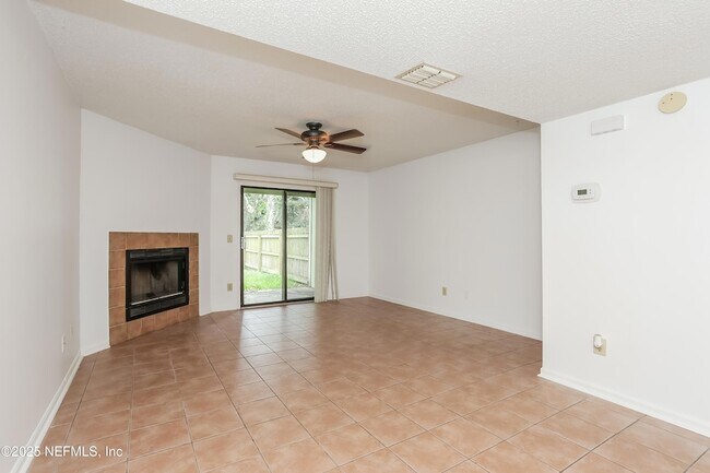 Foto del edificio - 844 7th Ave S