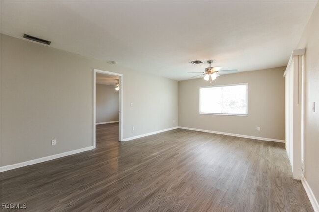 Foto del edificio - 1414 SE 26th Terrace